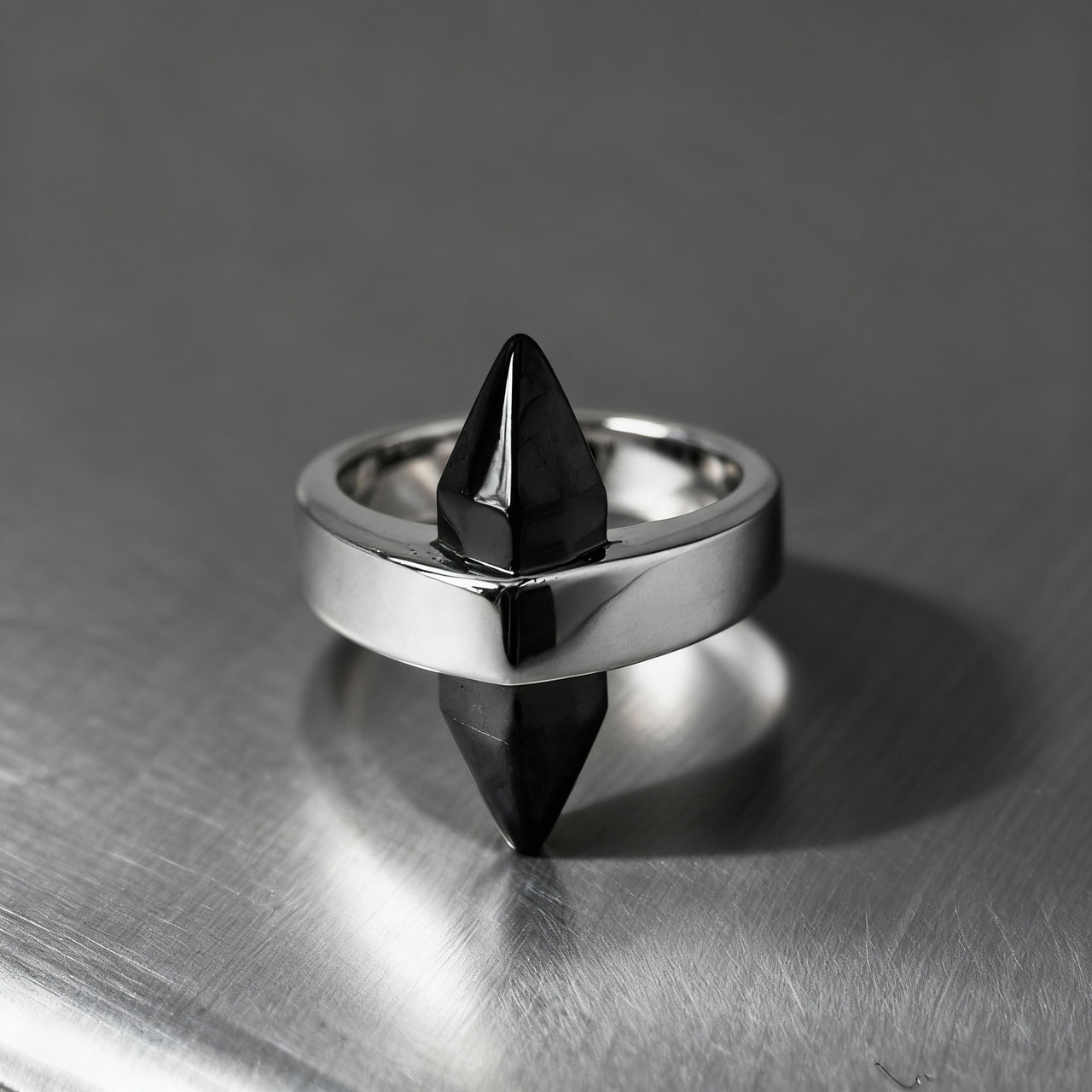 Ring Black Crystal