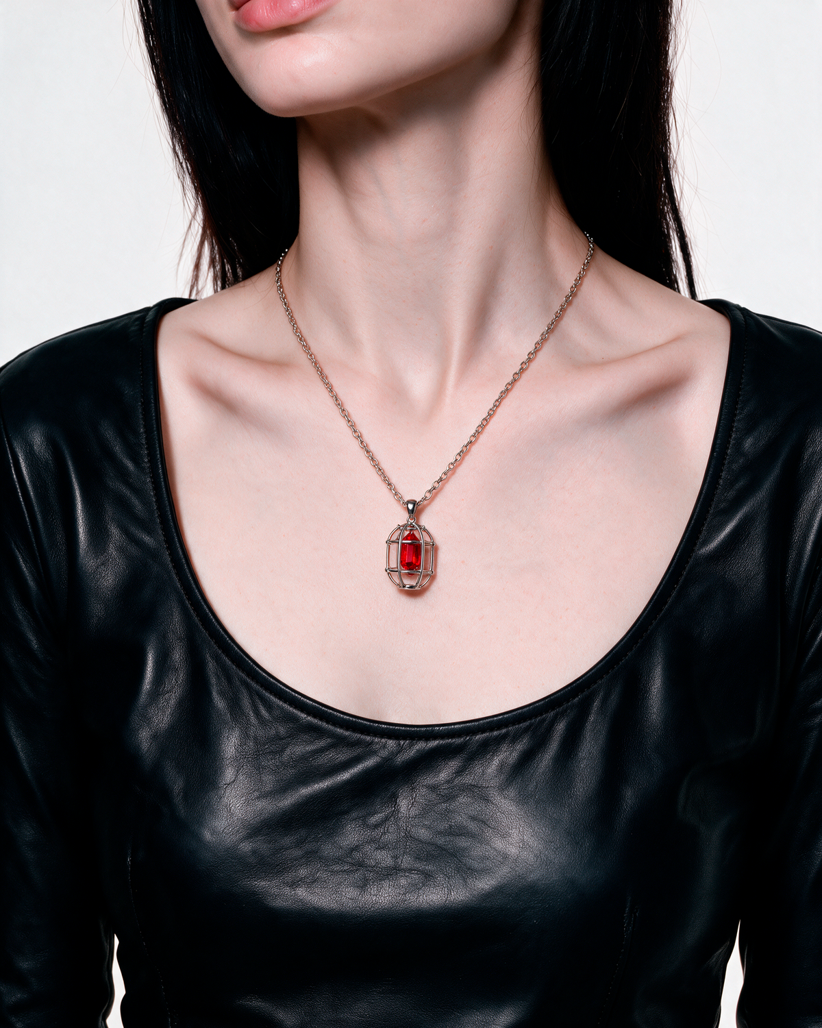 Necklace Captive
