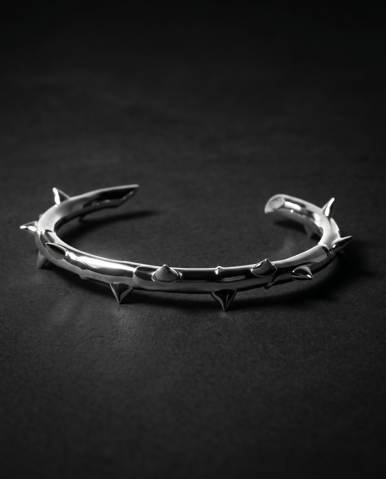 Silver rhodium-plated thorn cuff bracelet with sculpted spikes