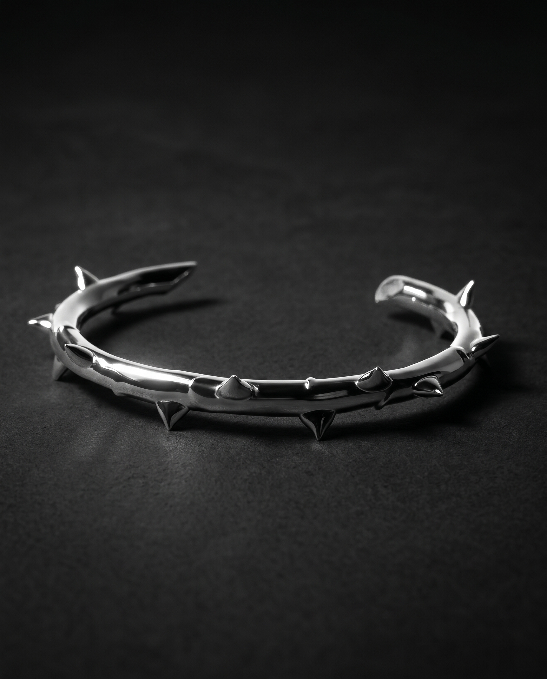 Silver rhodium-plated thorn cuff bracelet with sculpted spikes